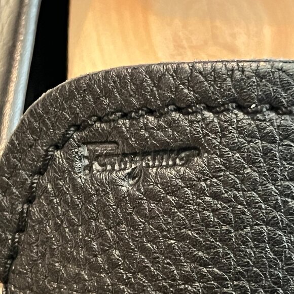 $969 Authentic SALVATORE FERRAGAMO Made in ITALY Black  display picture 2